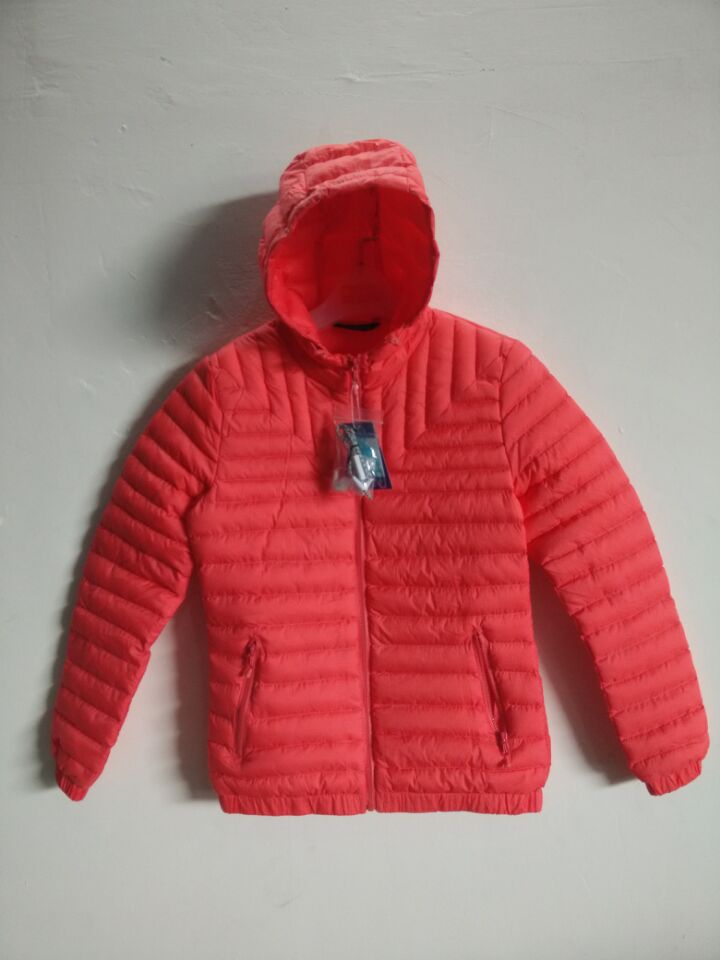 W81186872搏豹冬季女加厚外套MD