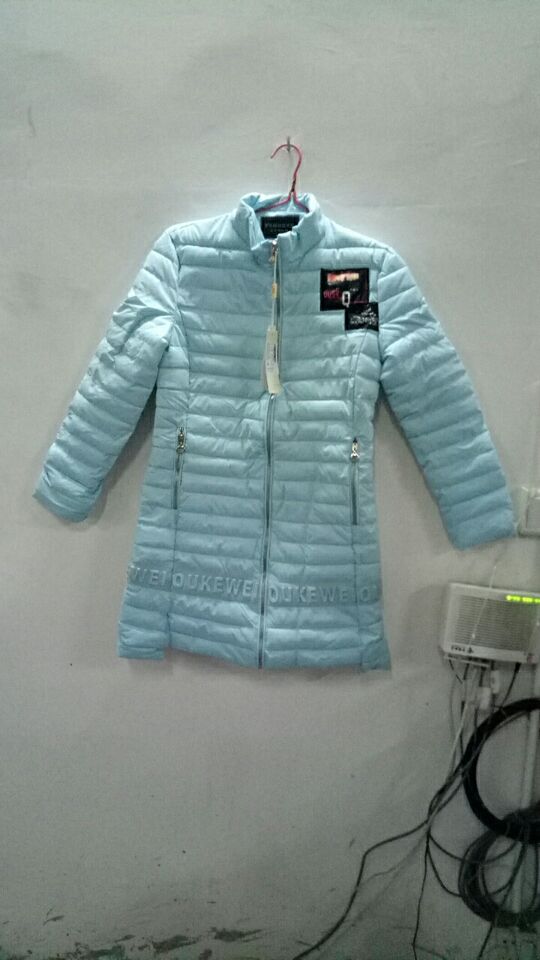 W68030006欧可微特价长女加厚外套MD
