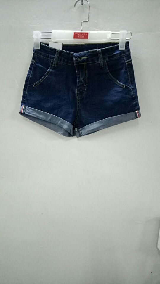 W6310002蓝色金典女牛仔中裤HH