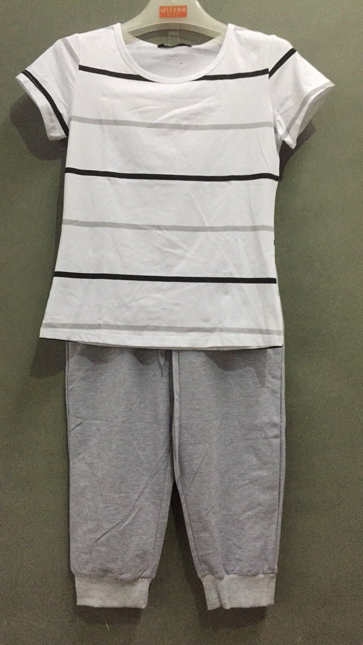 W32463082精依领袖女短袖T恤中裤套装MD