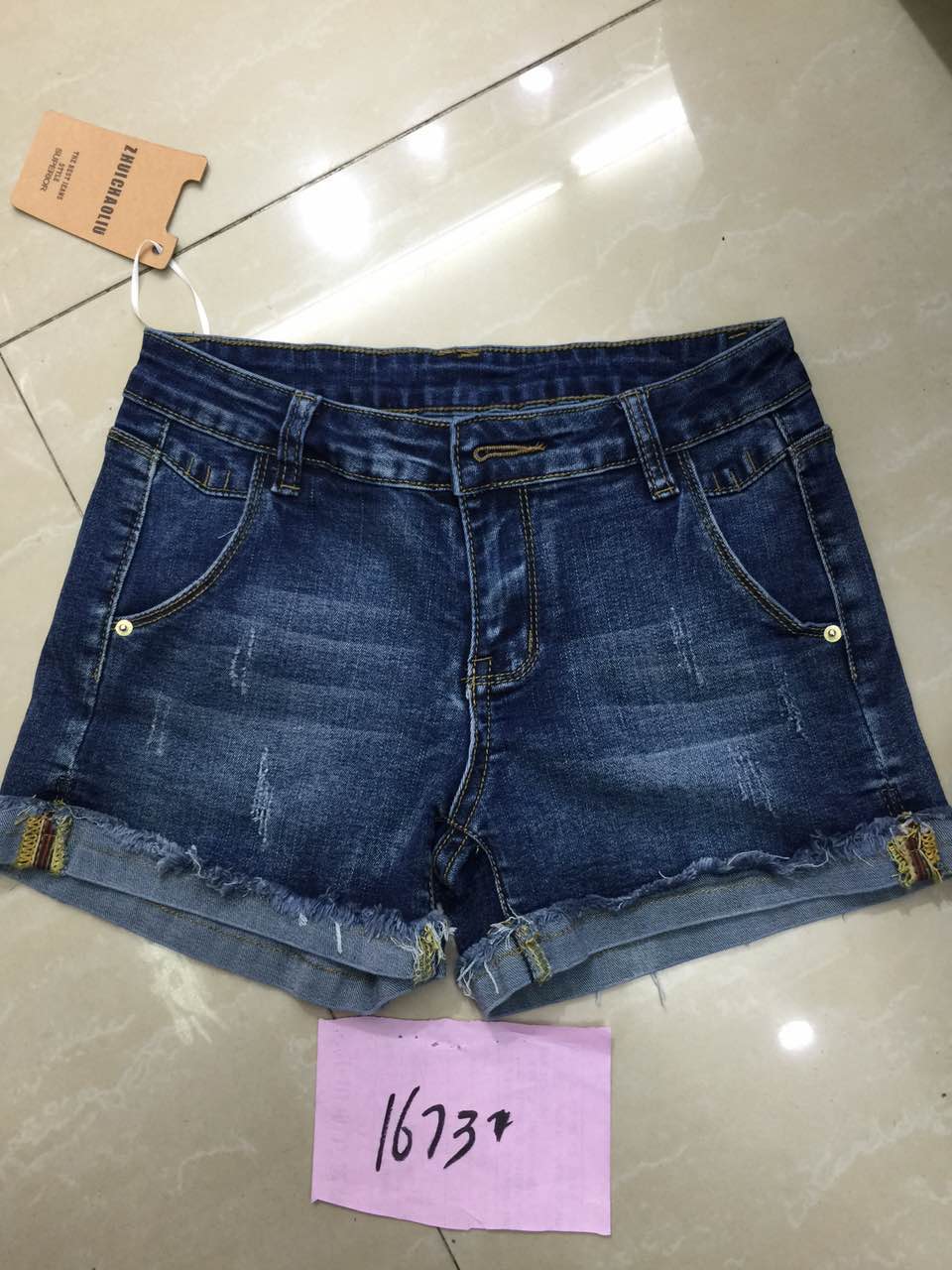 W00221673追潮女牛仔三分裤HH