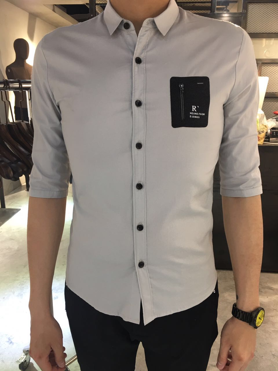 W312325517HZK男靓仔中袖衬衫HH