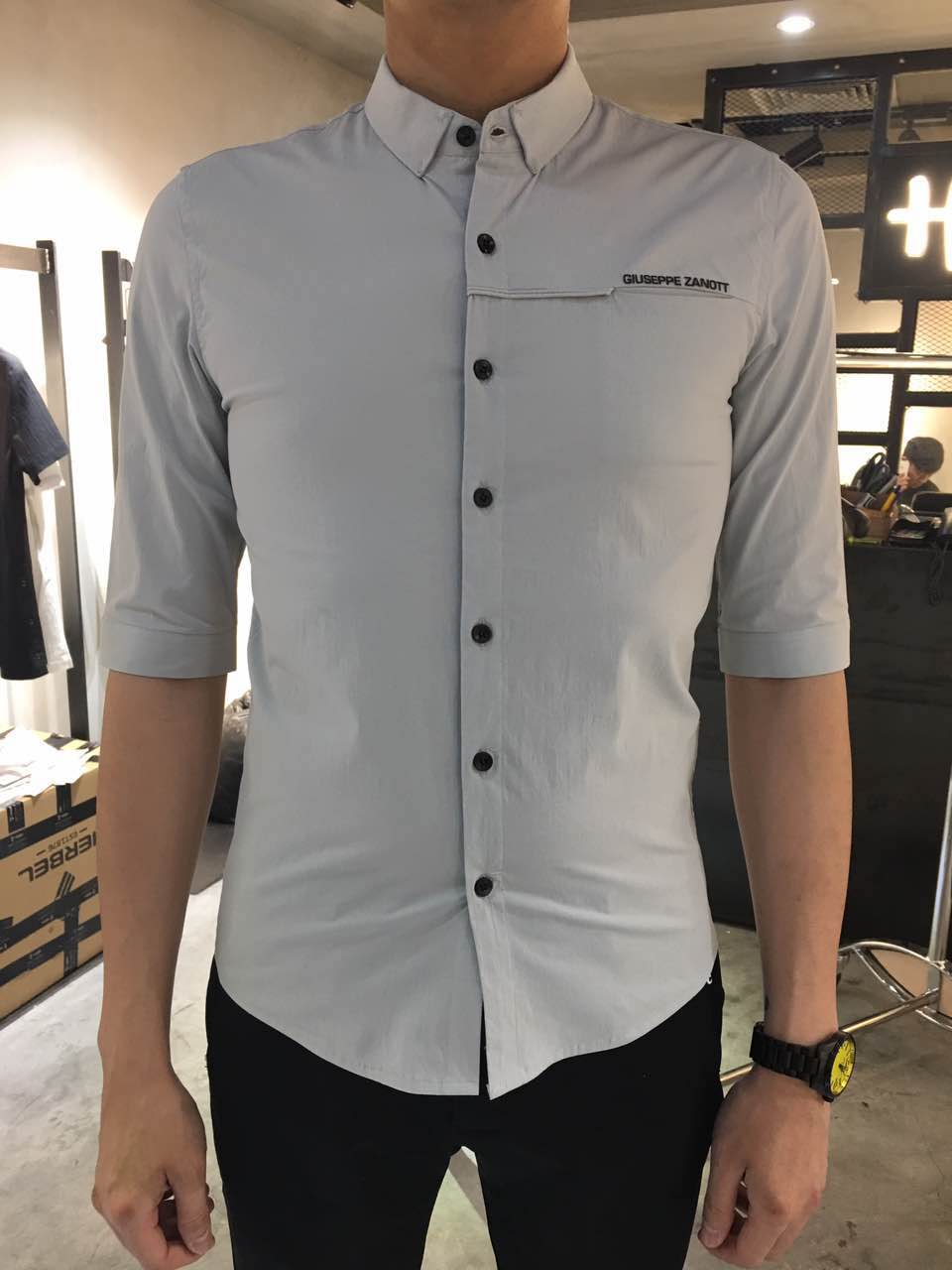 W312325597HZK男靓仔中袖衬衫HH