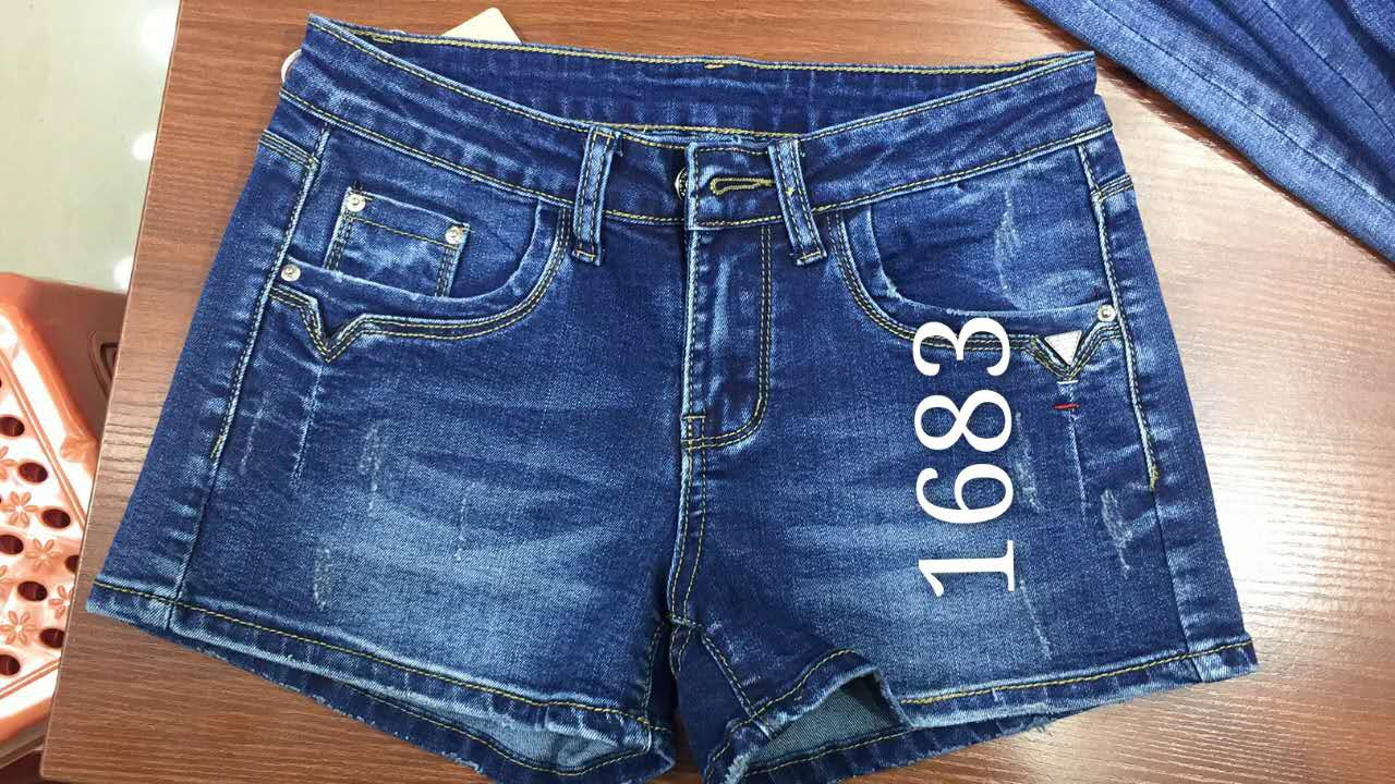 W00221683追潮女牛仔三分裤HH