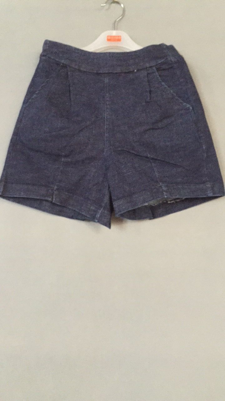 W3044528依恋女牛仔三分裤HH