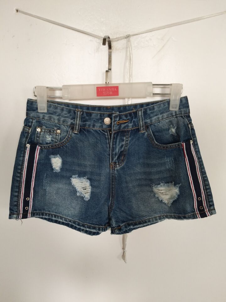 W12368801女主角女牛仔三分裤HH