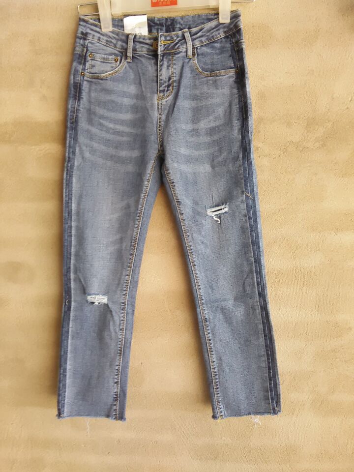 W63108812蓝色金典夏季女牛仔九分裤HH