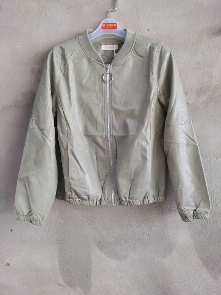 W67347703绯闻女孩女皮衣外套MD