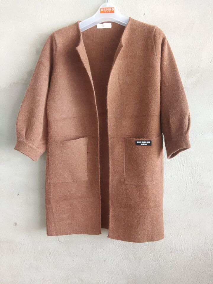 W68128707蓝梦蝶7针女毛衣外披MD