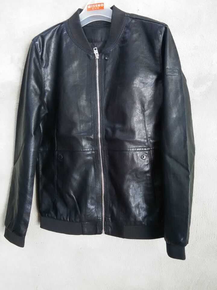 W9025701城里城外男外套MD