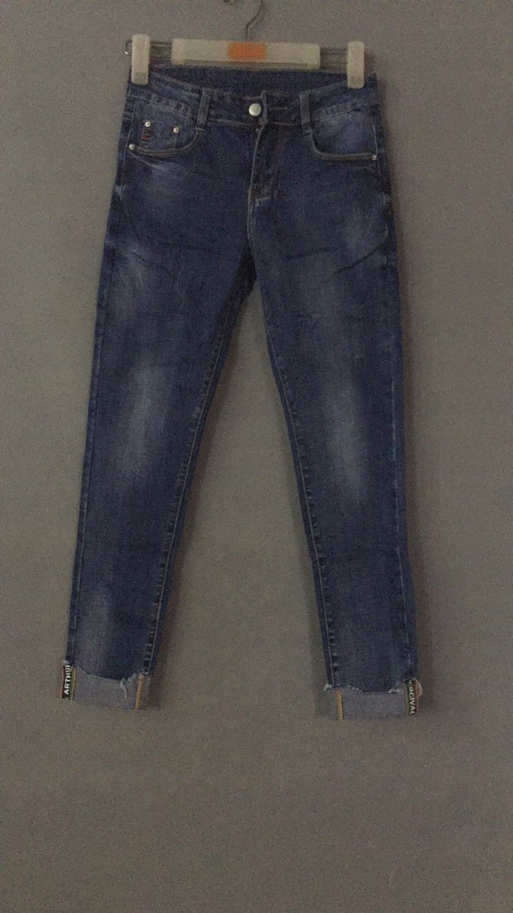 W604523888伊甸牛女牛仔长裤MD