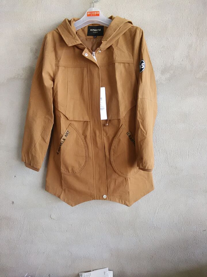 W903366860新奇特女风衣外套MD