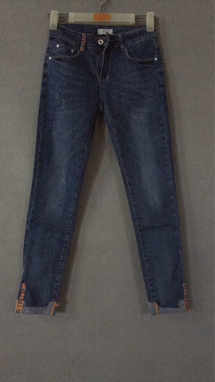 W604523965伊甸牛女牛仔长裤MD