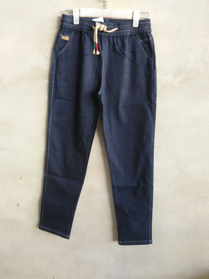 W05481919圆梦帝娇女牛仔长裤MD