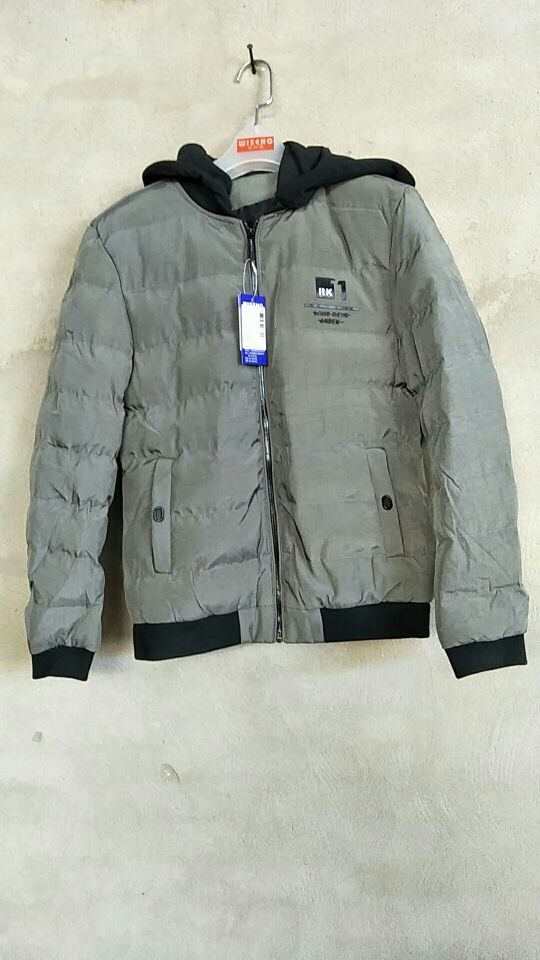 W9025B807城里城外男加厚外套MD