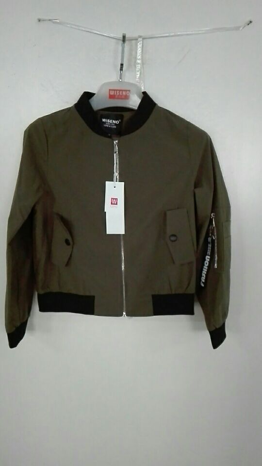 W9028QA028千百意女外套MD
