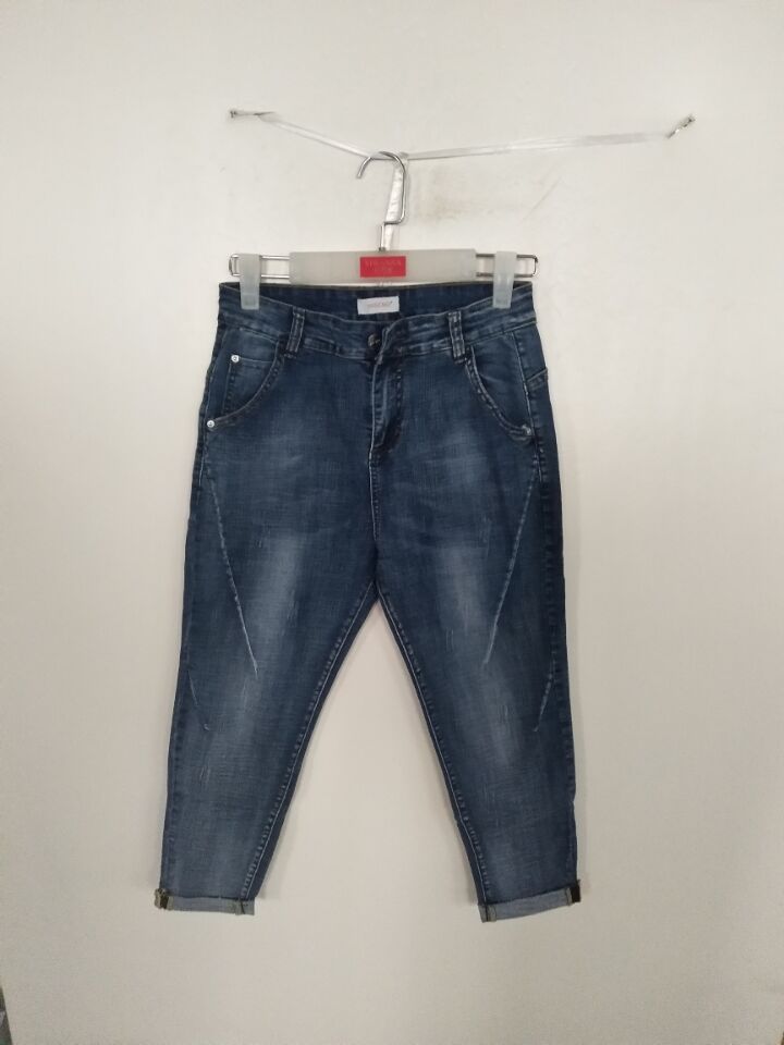 W63101817蓝色金典女牛仔七分裤MD