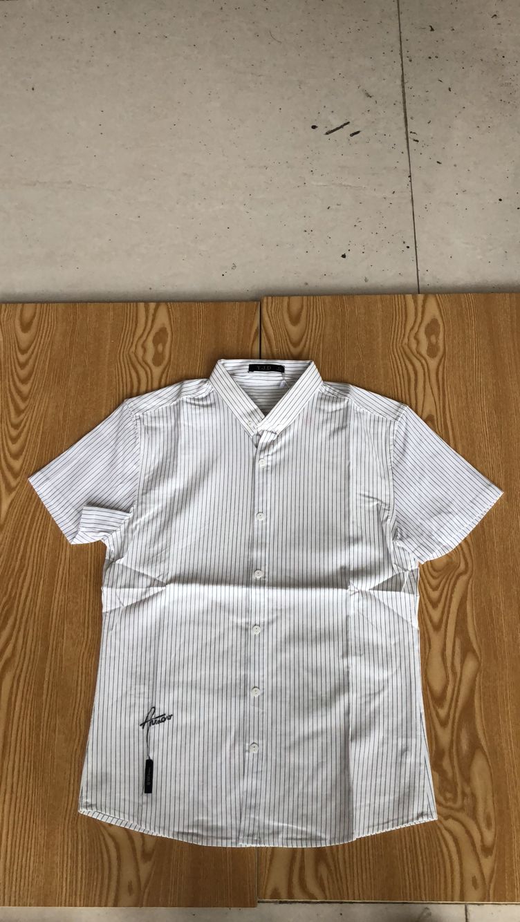 W03913609优经典男靓仔短袖衬衫MD