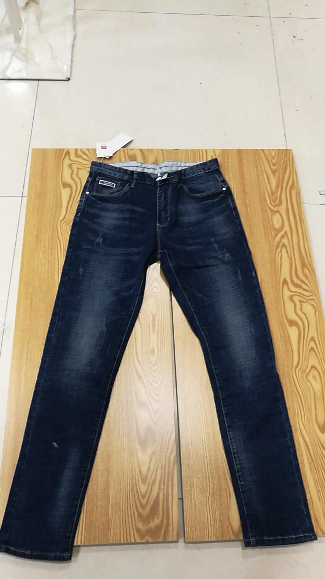 W05213854天涯黑豹男牛仔长裤MD