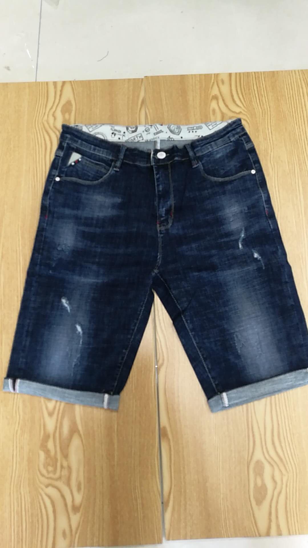 W3125W04古泉曦男牛仔中裤HH