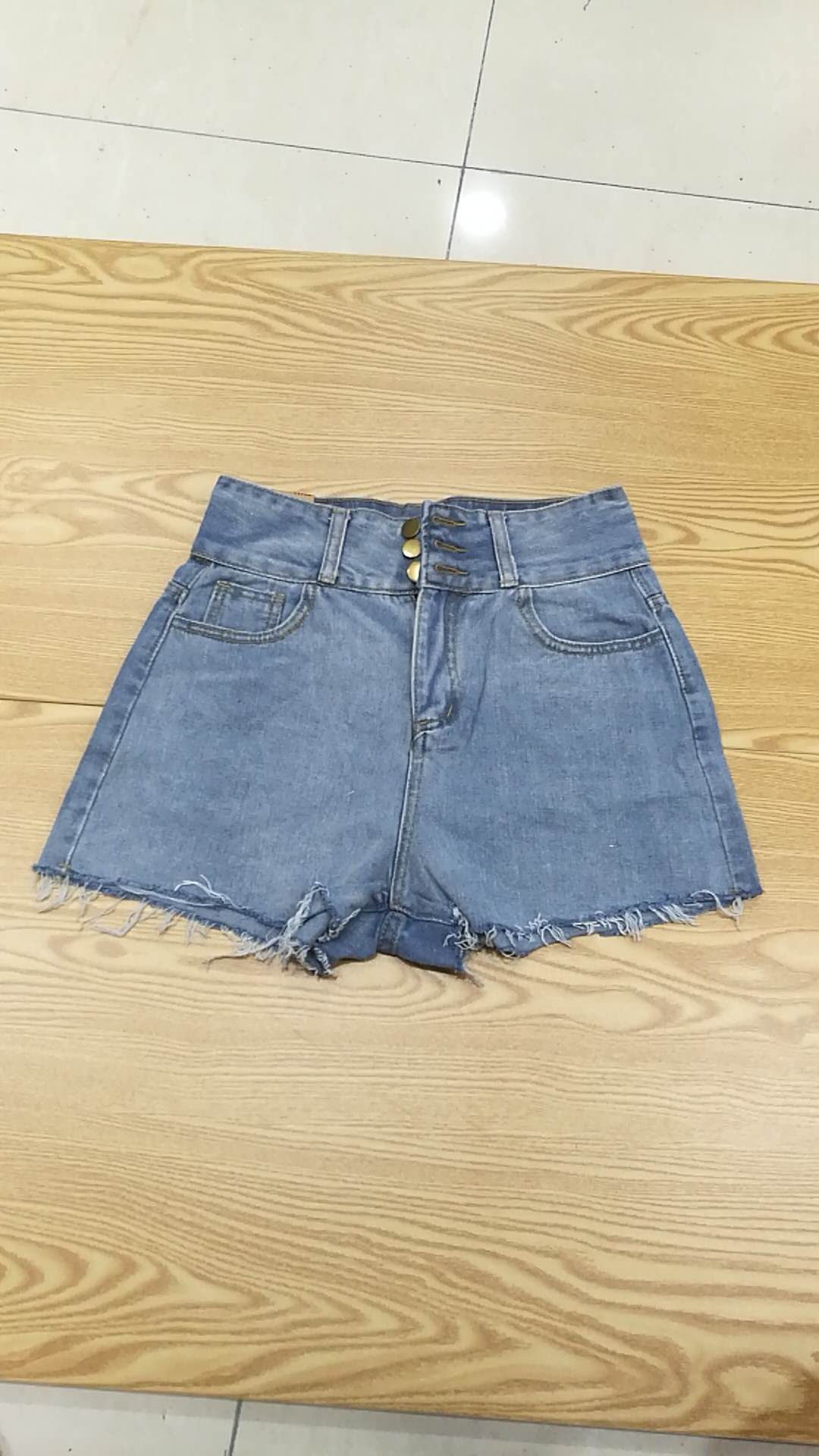 W32742909力涵女牛仔三分裤MD