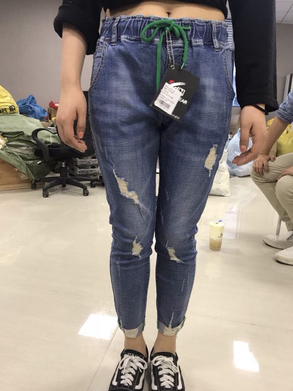 W604526118伊甸牛女牛仔长裤MD