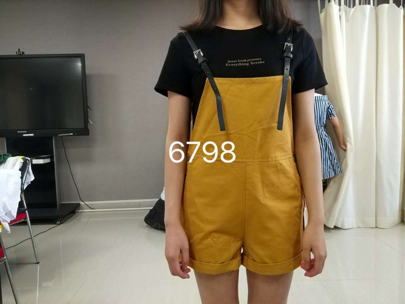 W34036798晶晶鱼3店女休闲三分裤套装MD