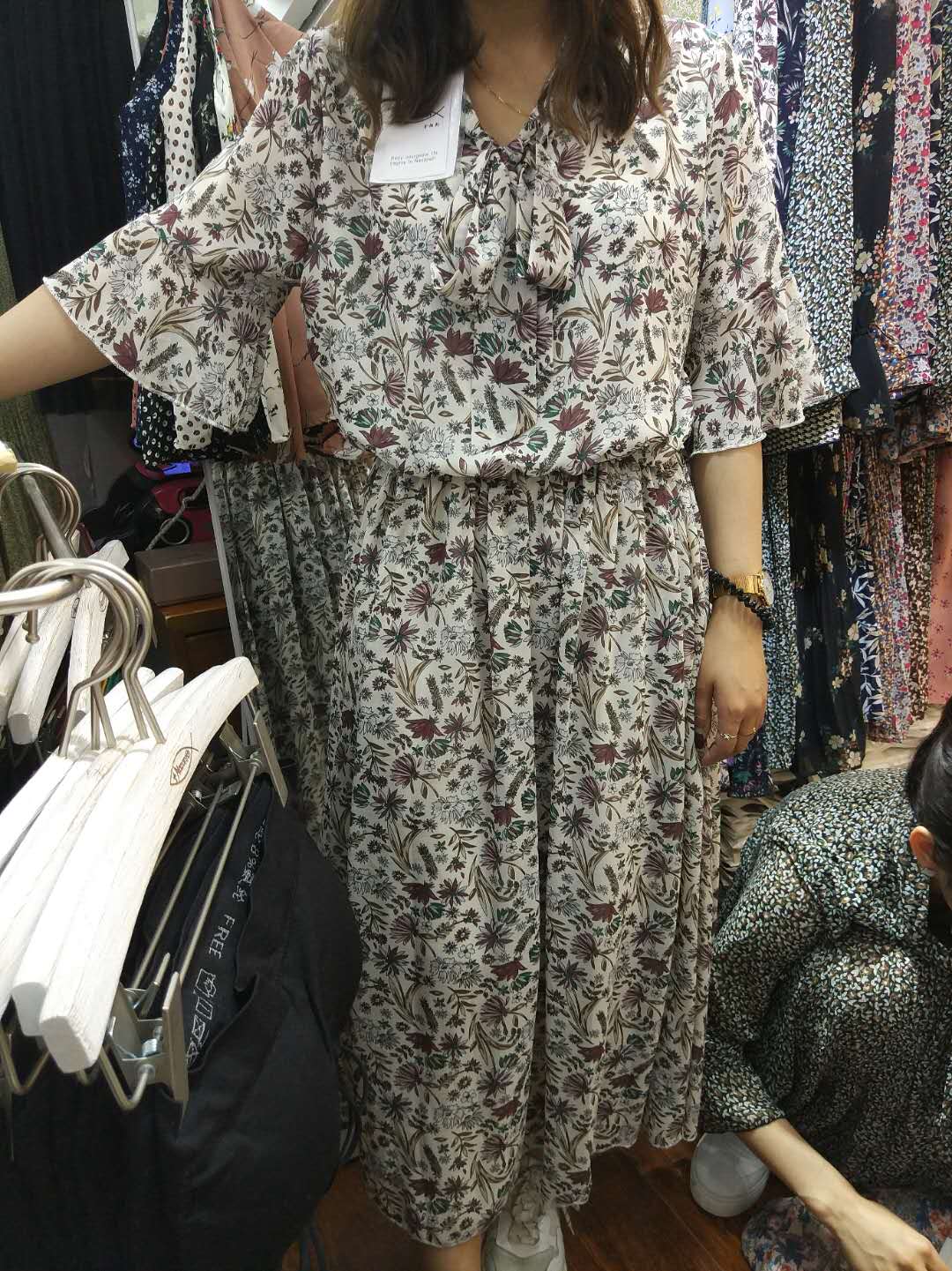 W09518858-1拿撒勒女碎花连衣裙MD