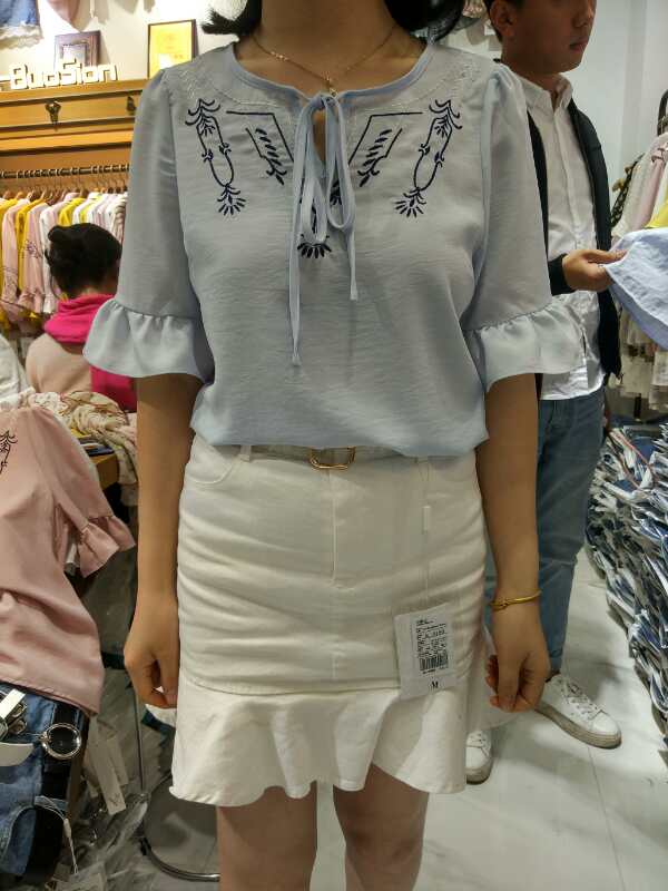 W6754837衣布社女短袖衬衫MD