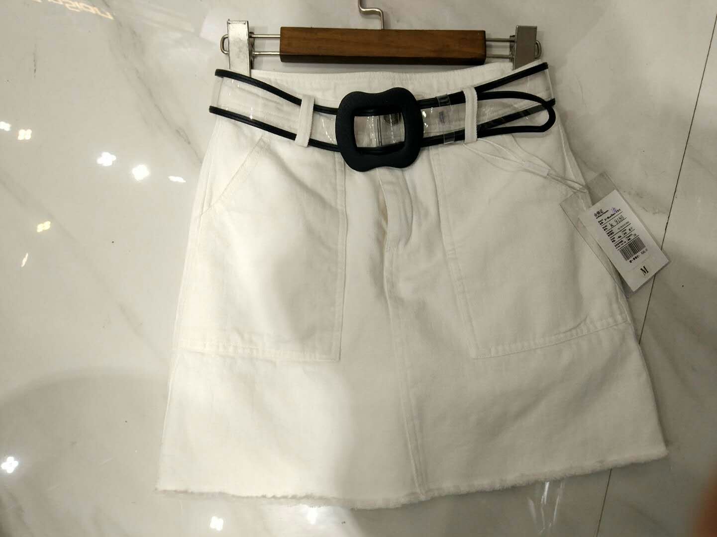 W67549185衣布社女牛仔半身裙MD