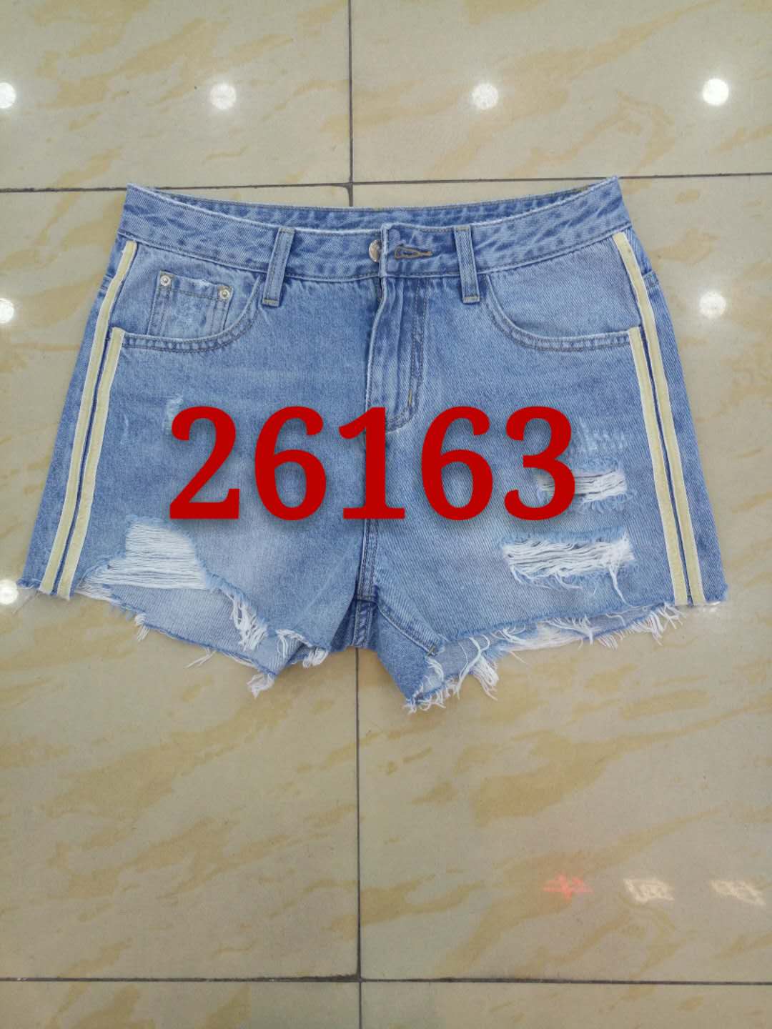 W604526163伊甸牛女牛仔三分裤MD