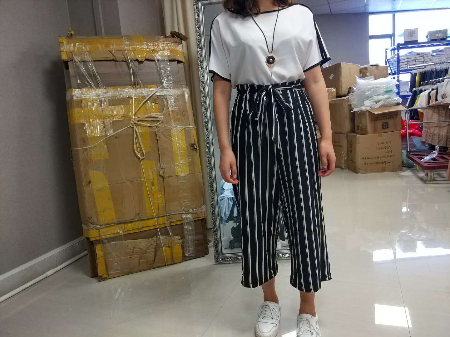 W34038808  晶晶鱼3店女休闲八分裤套装HH    