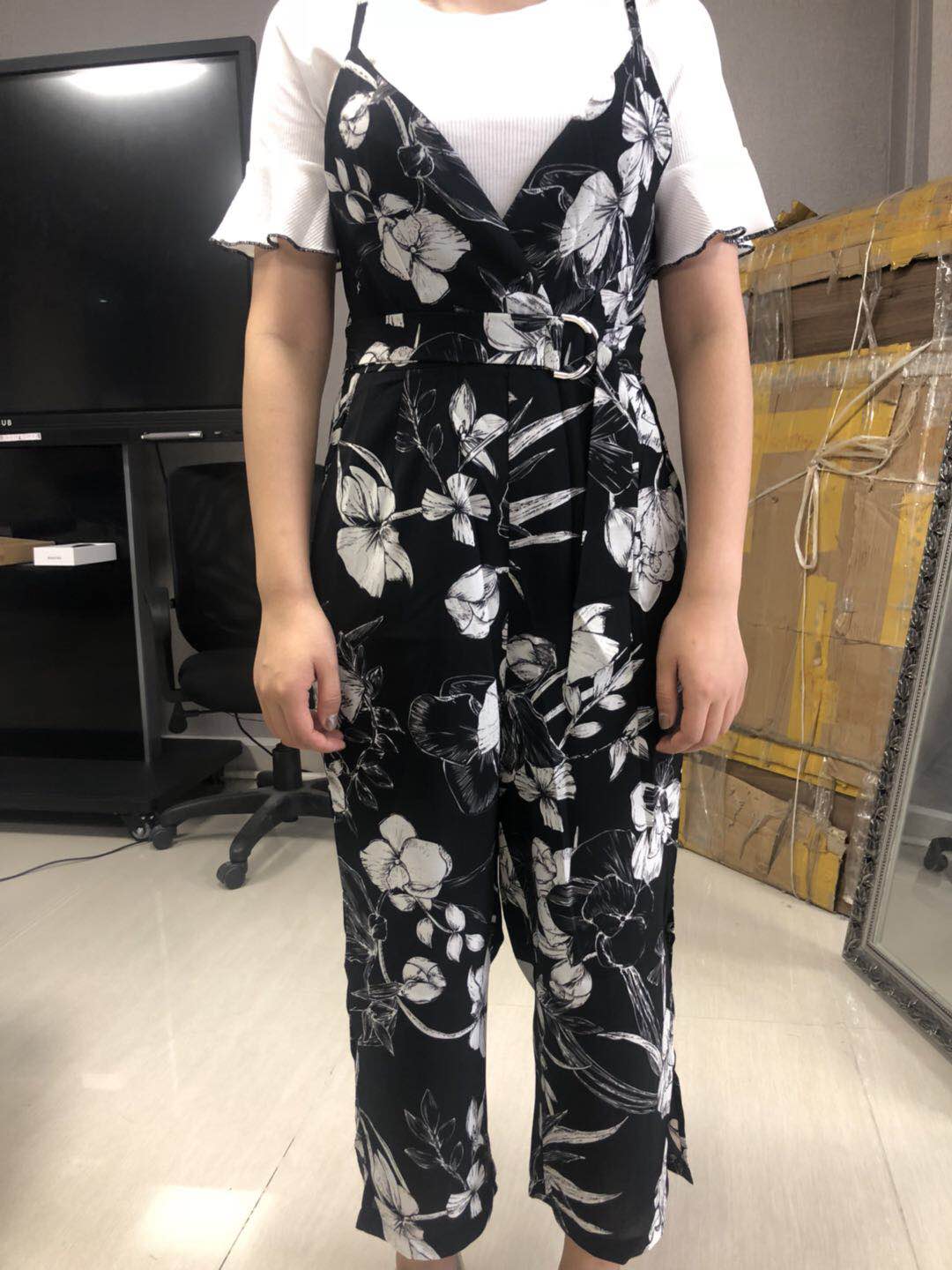 W33539699晶晶鱼1店女休闲八分裤套装MD