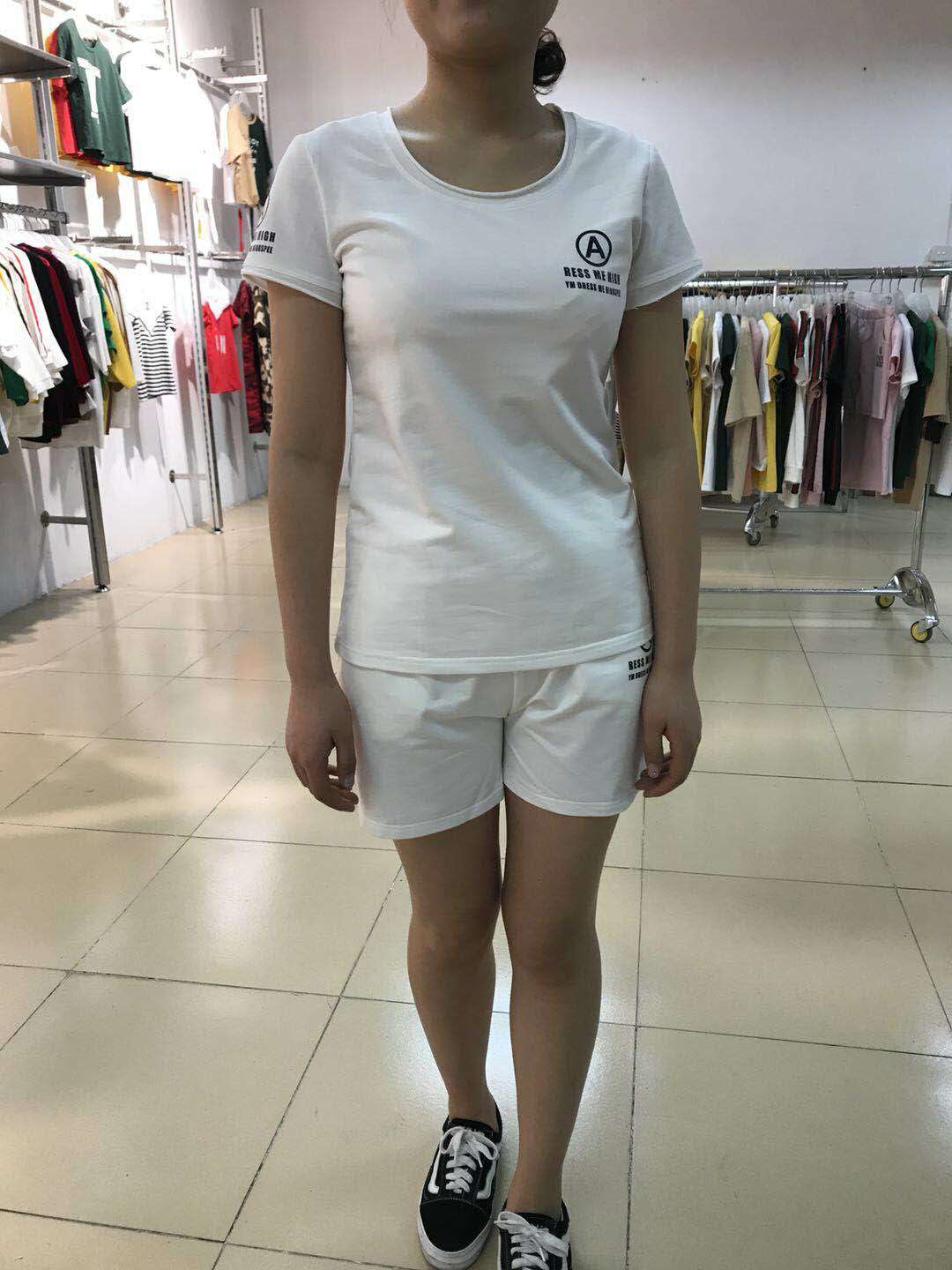 W6725A2290 亚蔓女短袖三分裤运动套MD    