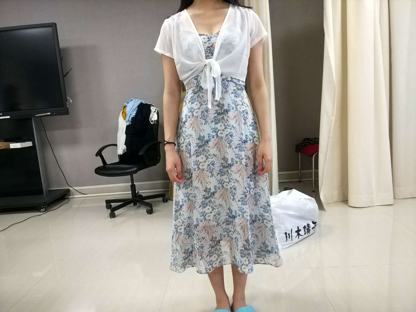 W32585099 依顺女连衣裙MD     