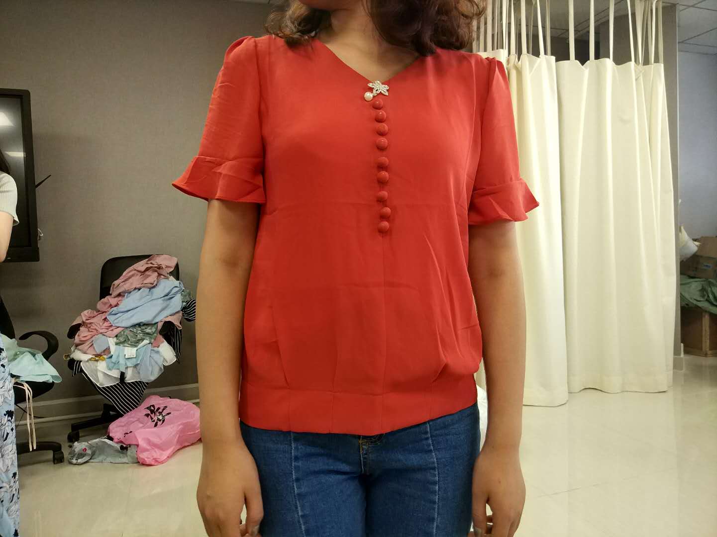 W35412813纯阳女短袖衬衫MD