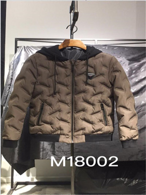 W905618002 合伙人男加厚外套MD    