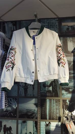 W99991187外购爱依服女长袖外套样板