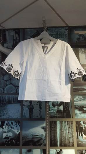 W99991435外购爱依服女短袖衬衫样板