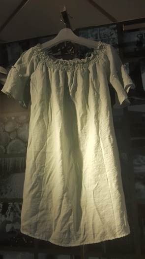 W99998505外购爱依服女夏连衣裙样板