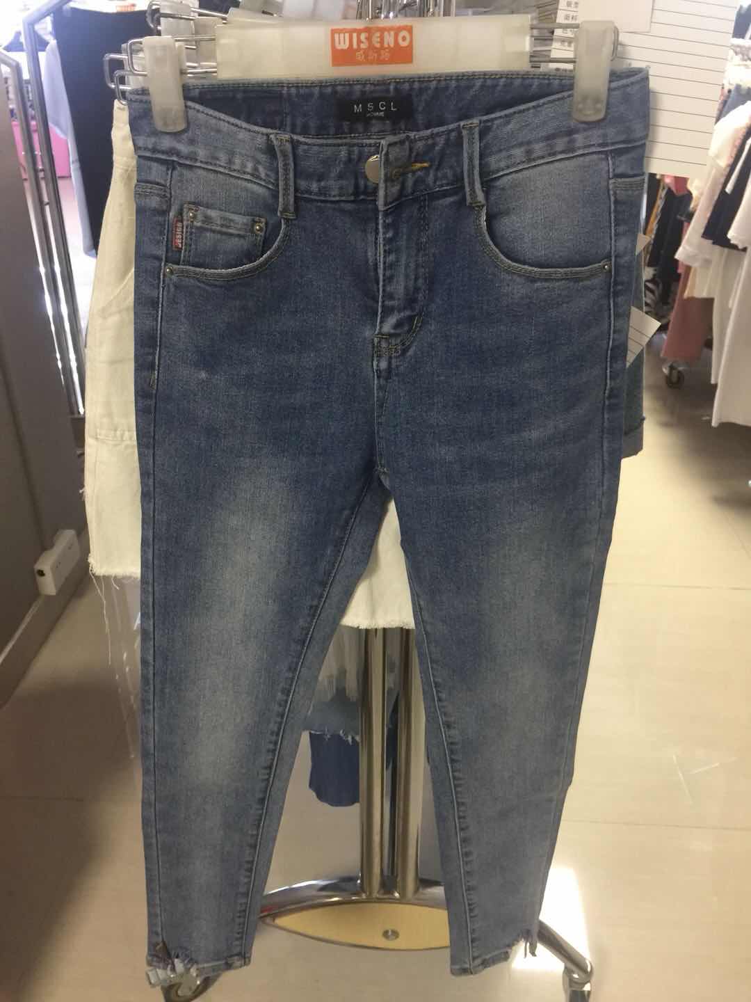 W999908518 外购慕色成林女牛仔长裤