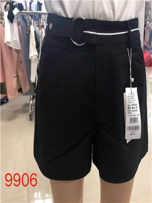 W35539906 名美特价女休闲三分裤MD     