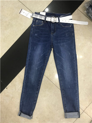 W63101786蓝色金典女牛仔长裤MD