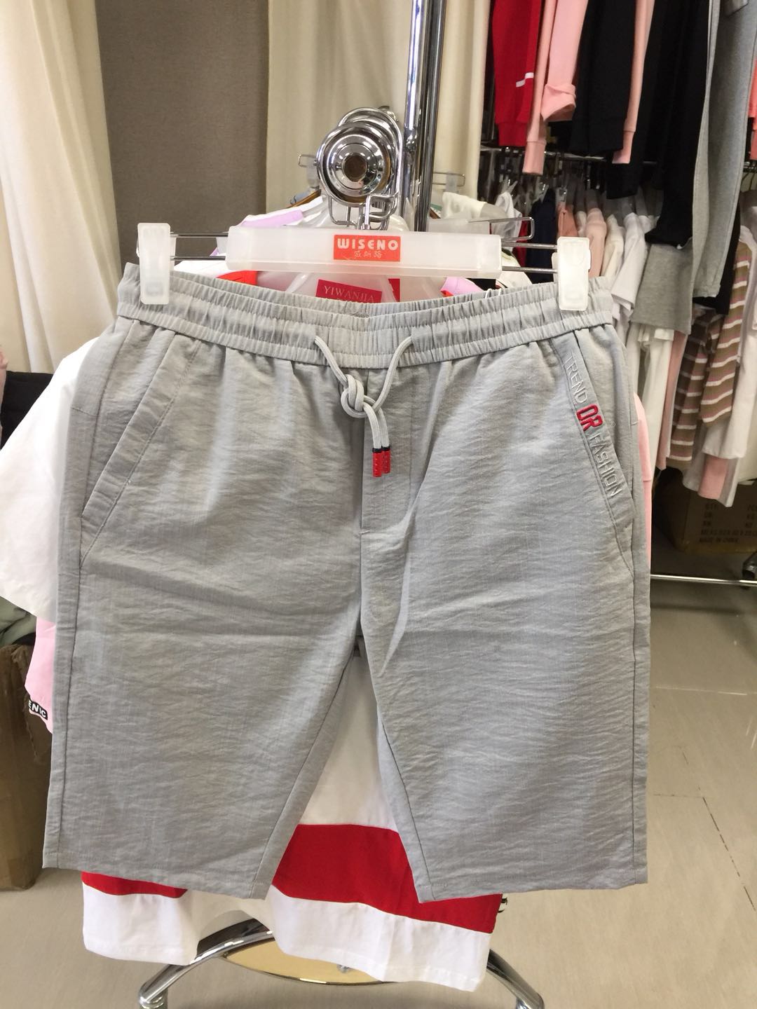 W99991222 外购快鱼男休闲七分裤