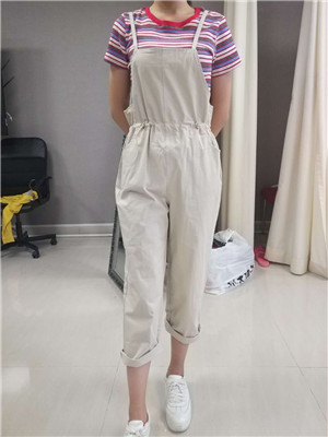 W3258016依顺女休闲八分裤套装MD