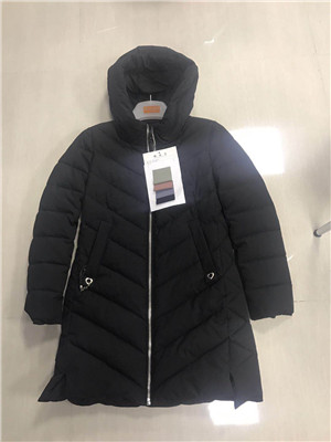 W687808128紫葡萄女加厚棉服MD