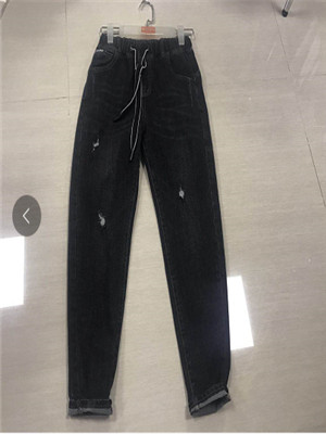 W631026002蓝色金典女牛仔长裤MD