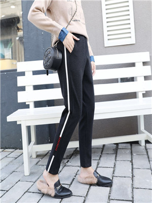 W30446903依恋女休闲长裤HH