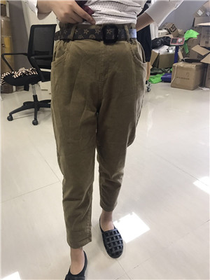 W35963006芭蕾特女休闲九分工装裤MD