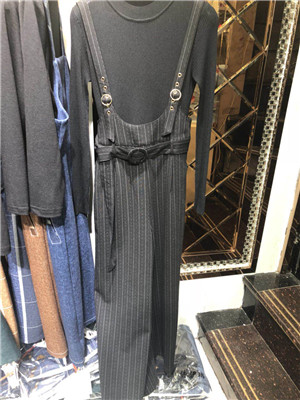 W9066822 伊依伊琳女休闲长裤套装HH